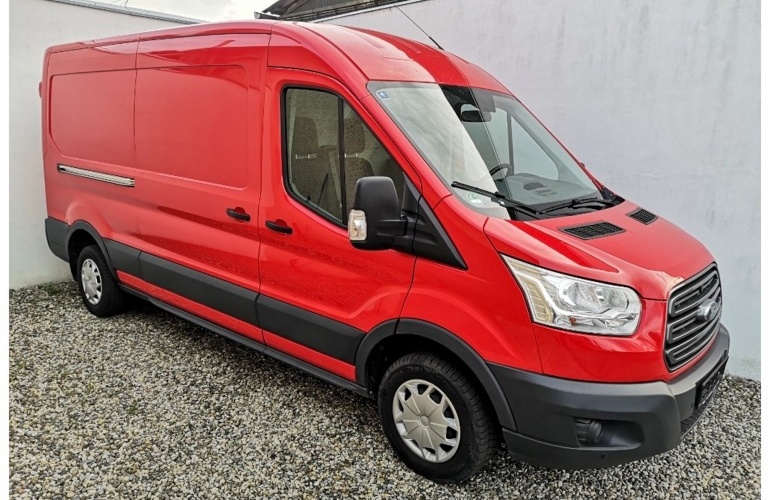 Ford Transit dodávka velikosti L3H2